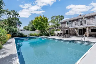 66 Sheaffer Road