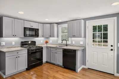 52 Willimantic Drive, Barnstable MA — view 4