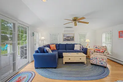 8 Gold Finch Lane, Dennis MA — view 5
