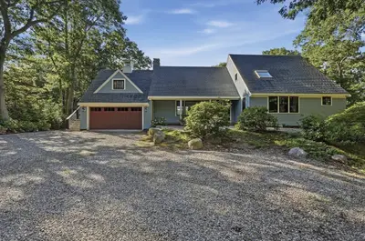 122 Ostrom Road