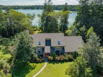 32 Reid, Barnstable MA — view 2