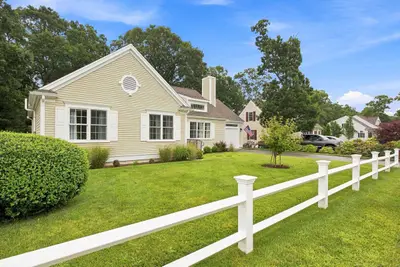 40 Settlers Lane, Barnstable MA — view 2