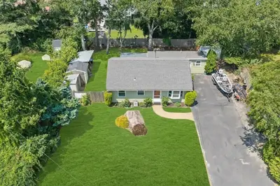 5 Birch Street, Bourne MA — view 3