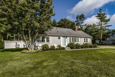 86 Mooring Drive