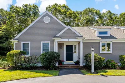 393 North Falmouth Highway, Unit 9, Falmouth MA
