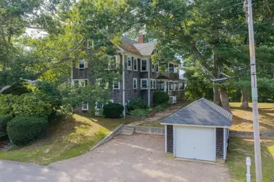 34 Pequossett Avenue, Falmouth MA — view 3