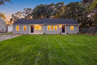 43 Quaker Road