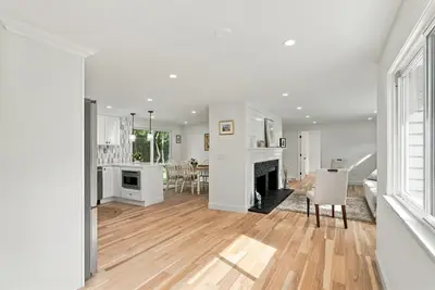 43 Quaker Road, Barnstable MA — view 3