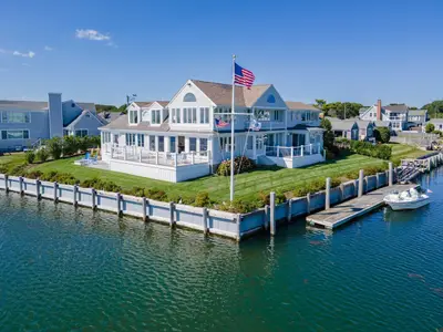 18 Wendy Way