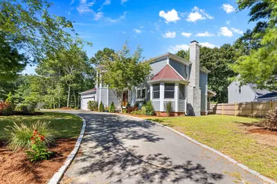 65 Rivers Edge Road, Falmouth MA — view 3