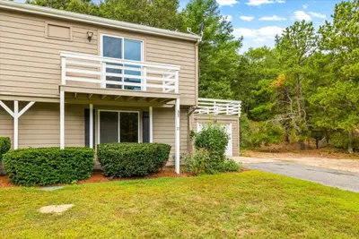 21 Surrey Lane, Unit 21, Bourne MA — view 3