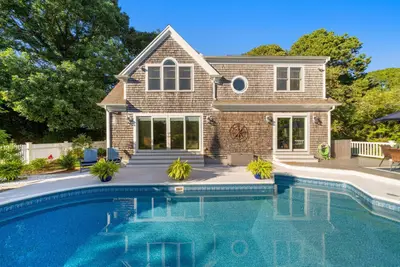 20 Lords Pond Lane