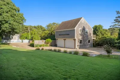 20 Lords Pond Lane, Chatham MA — view 4