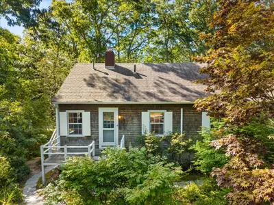 89 F R Lillie, Falmouth MA — view 2