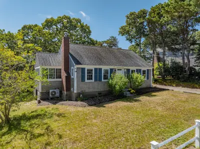24 Kittys Lane, Chatham MA