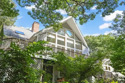 821 W Falmouth Highway