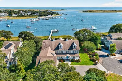 28 Aunt Ediths Road, Yarmouth MA — view 3