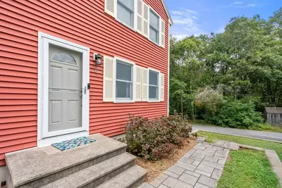 12 Eldridge Street Extension, Bourne MA — view 3