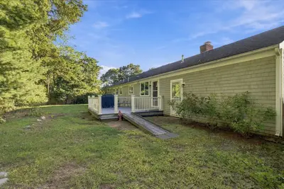 402 Prince Hinckley Road, Barnstable MA — view 3