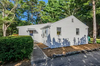 466 Old Mill Road, Barnstable MA — view 2