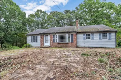 844 W Yarmouth, Yarmouth MA — view 3