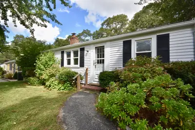 12 Lake Road E, Yarmouth MA — view 2