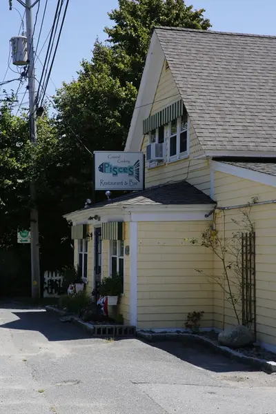 2653 Main Street, Chatham MA — view 2