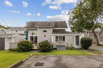 25 Ocean Avenue, Harwich MA — view 4