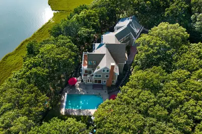 25 Duck Blind Road, Falmouth MA — view 3