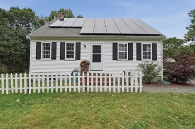 19 Louise Lane, Falmouth MA — view 3