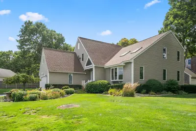 36 Noreast Drive, Bourne MA — view 3
