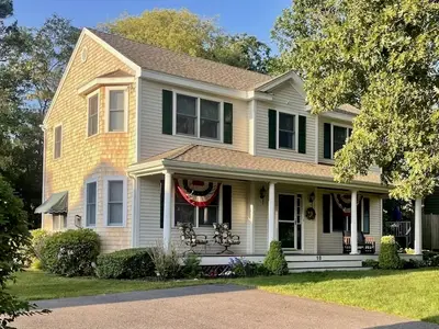 18 Louis Avenue, Dennis MA