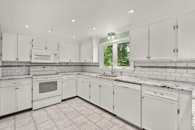 46 Wayne Road, Bourne MA — view 5