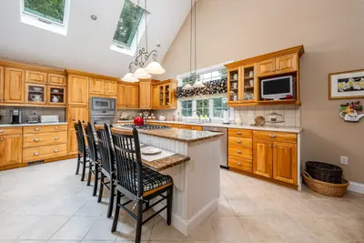 93 Avon Road, Yarmouth MA — view 4