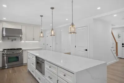 9 Estrella Lane, Falmouth MA — view 3