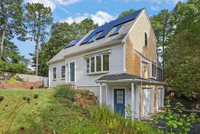 9 Beachwood Drive, Bourne MA