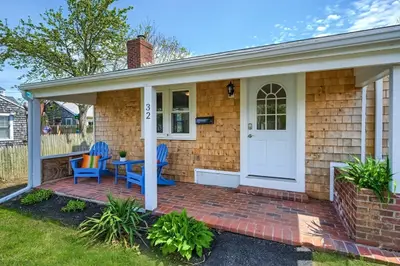 32 Washington Avenue Extension, Barnstable MA — view 2