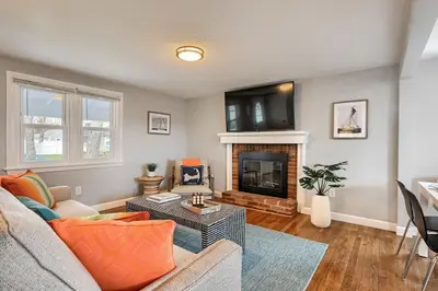 32 Washington Avenue Extension, Barnstable MA — view 4