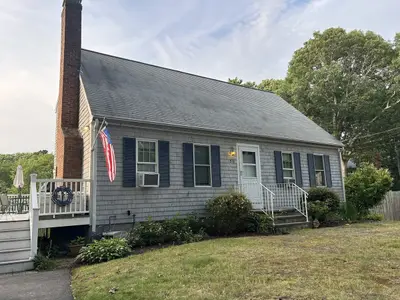 59 Weston Road, Falmouth MA