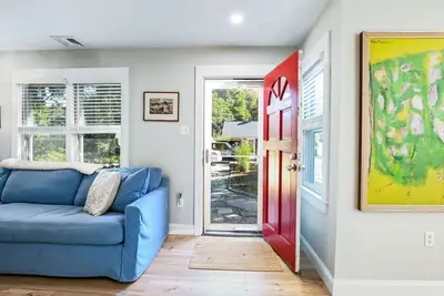 14 Amvets Avenue, Falmouth MA — view 3