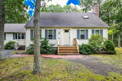 6 Elizabeth Lane, Yarmouth MA