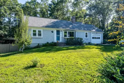 382 Mariner Circle, Barnstable MA