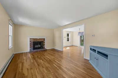 14 Jeannes, Sandwich MA — view 3