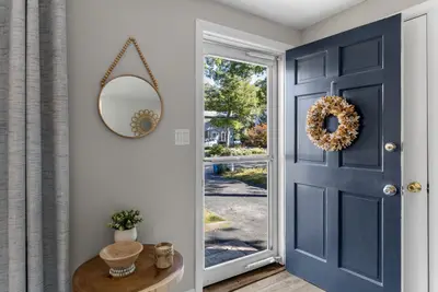 9 Winchester Drive, Falmouth MA — view 4