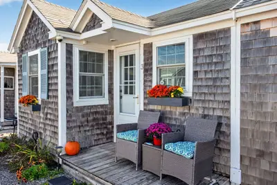 642 Shore Road, Unit 3