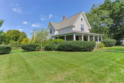 378 Massachusetts 6a, Yarmouth MA — view 2
