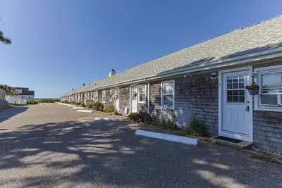 41 Old Wharf Road, Unit 5