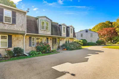 374 Davisville Road, Unit 4, Falmouth MA — view 3