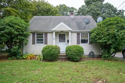 477 Teaticket Highway