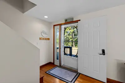 5 Houser Way, Truro MA — view 2
